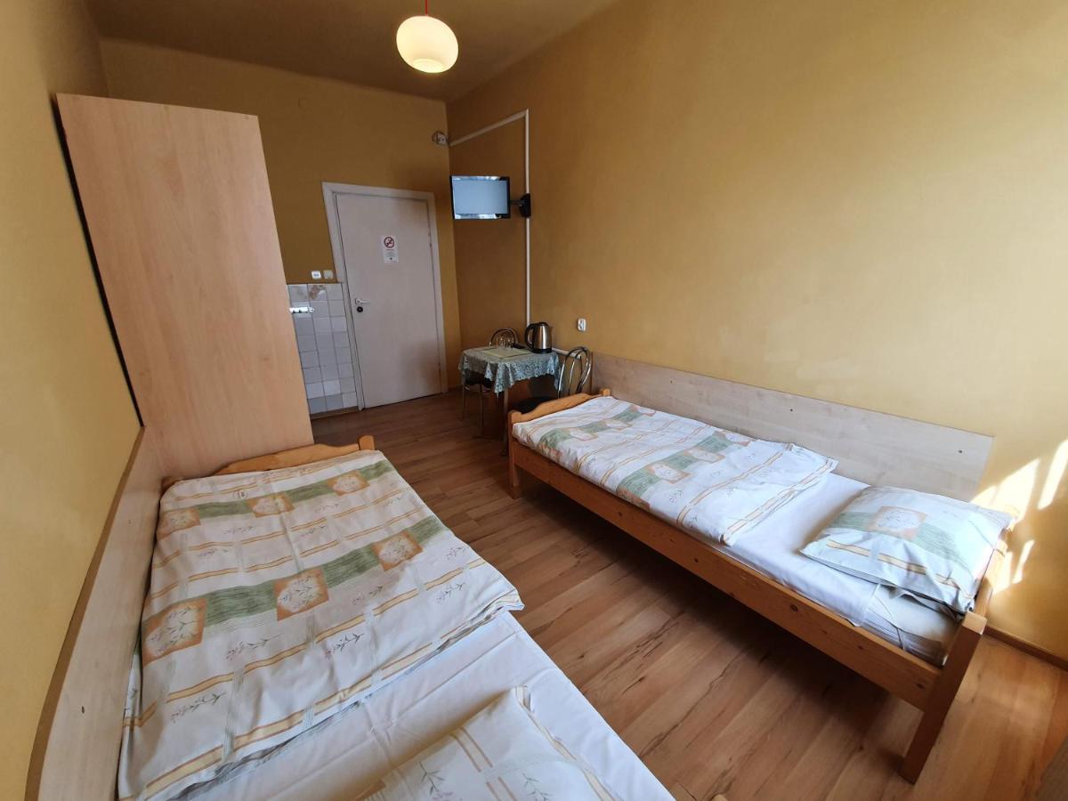 Hotel Dom Turysty Pttk W Bielsku - Bialej Bielsko-Biała Esterno foto