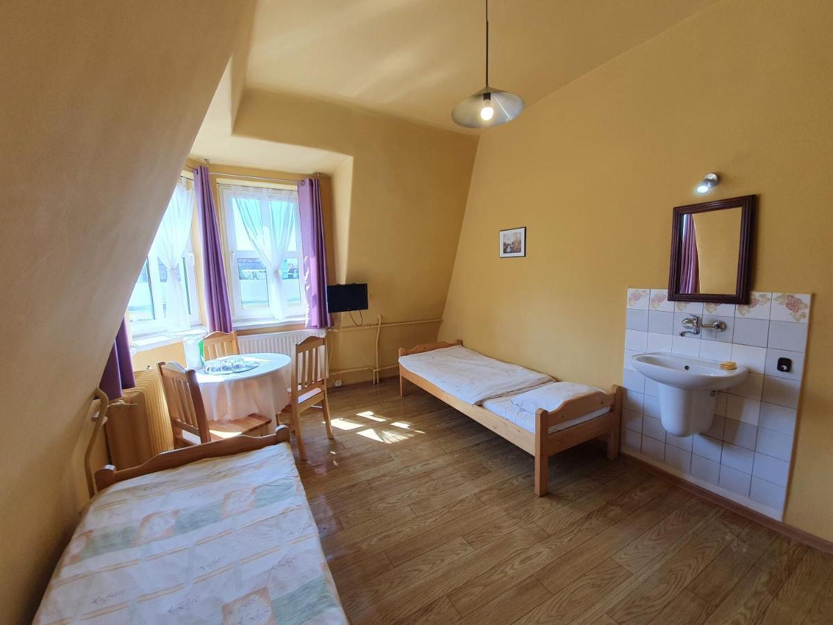 Hotel Dom Turysty Pttk W Bielsku - Bialej Bielsko-Biała Esterno foto